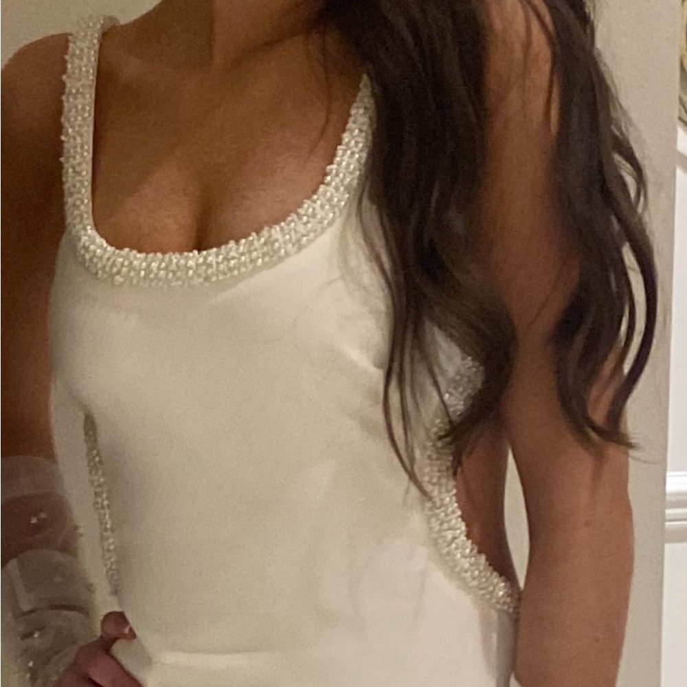 Likely Size 2 dress with pearls - Picture 2 of 7